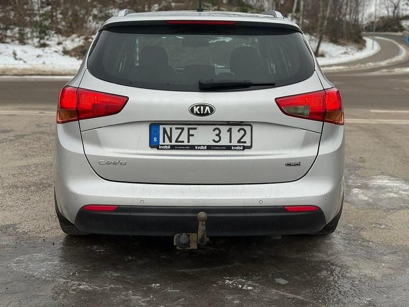 Begagnad Kia Ceed Sportswagon 90 HK (66 kW) 2014 Kombi