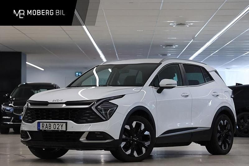 Vit Begagnad 2022 Kia Sportage Advance SUV | 284 900 kr (Bra pris) - Bild 1/3