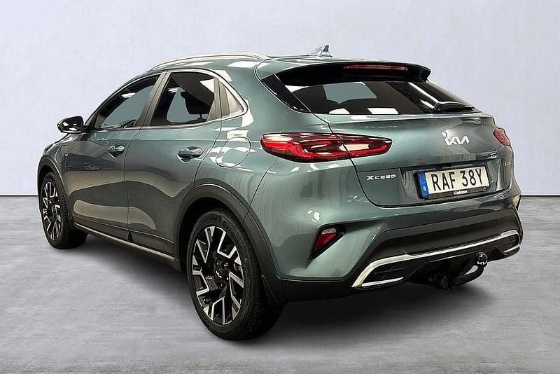 Begagnad Kia XCeed 143 HK (105 kW) 2023 Grå SUV