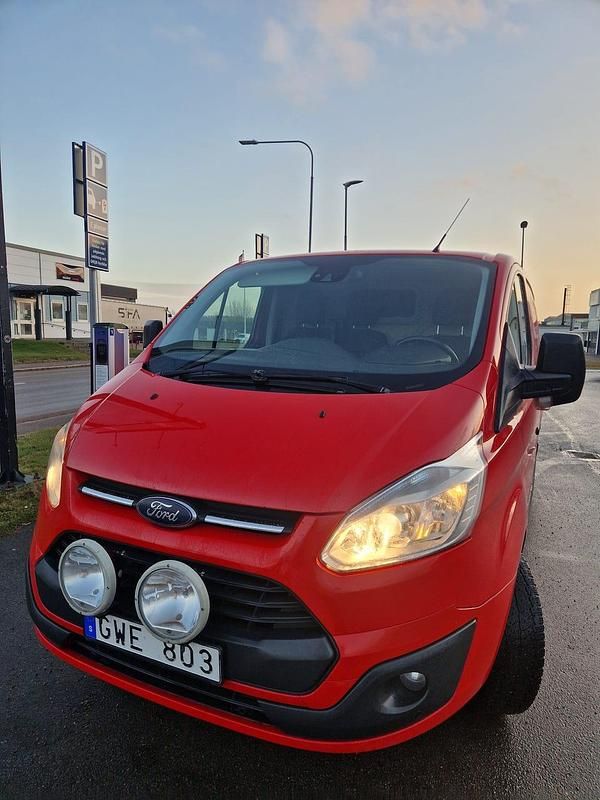 Begagnad Ford Transit Custom 155 HK (114 kW) 2013 Minibuss
