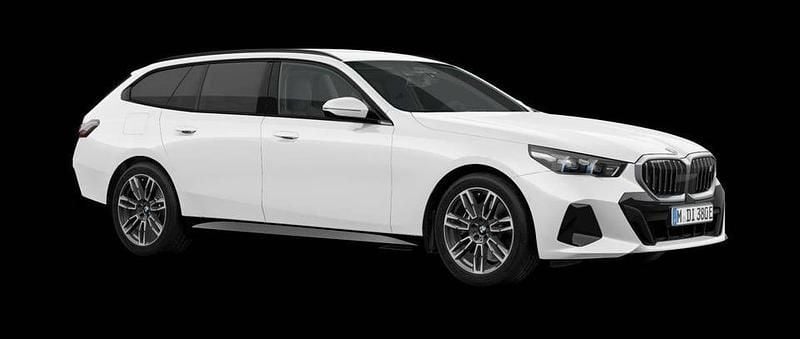 Alpine white Begagnad 2000 BMW i5 M Sport Kombi | 790 200 kr (Bra pris) - Bild 1/3