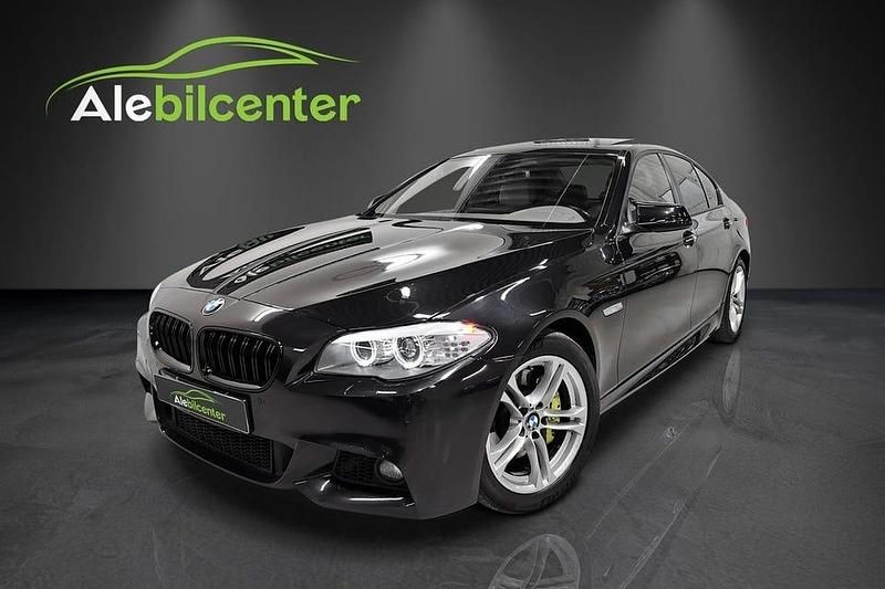 Svart Begagnad 2011 BMW 525 Sedan | 104 900 kr (Marknadspris) - Bild 1/4