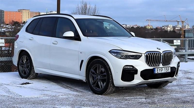 Vit Begagnad 2019 BMW X5 M Sport SUV | 434 500 kr (Bra pris) - Bild 1/4
