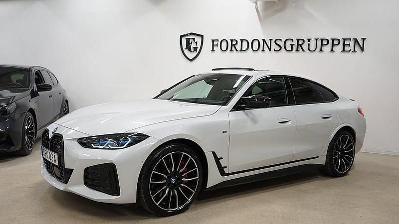 Begagnad BMW i4 M Sport 442 kW (601 HK) 2023 Vit Sedan