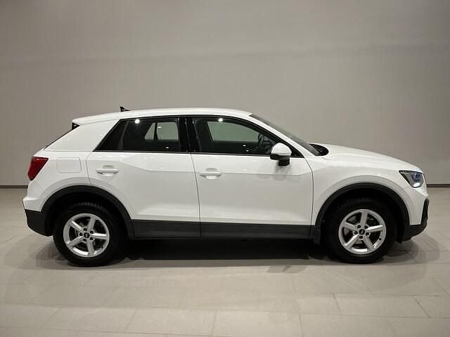 Begagnad Audi Q2 Proline 110 HK (80 kW) 2023 Ibisvit SUV