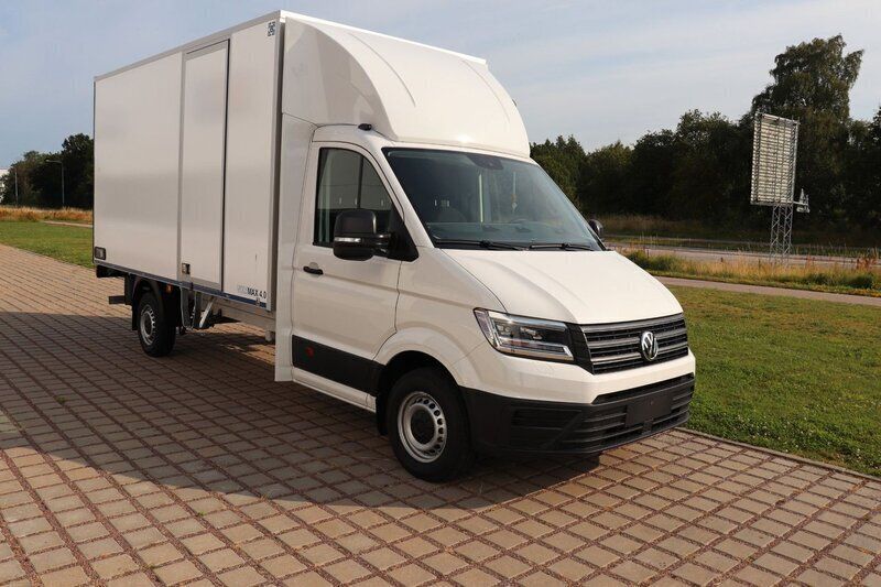 Vit Begagnad 2024 VW Crafter Van | 699 800 kr - Bild 1/4