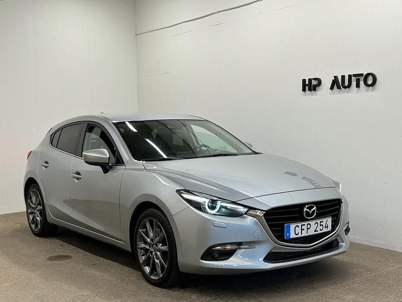 Grå Begagnad 2016 Mazda 2 Inclusive Halvkombi | 164 900 kr - Bild 1/4