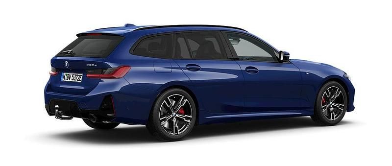 Ny BMW 330e Comfort Edition 2026 Blå Kombi