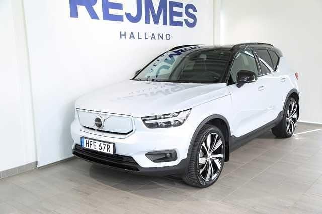Silver Begagnad 2022 Volvo XC40 Pro SUV | 319 500 kr - Bild 1/4