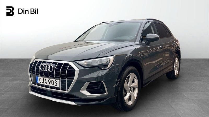 Nanogrå metallic Begagnad 2025 Audi Q3 Advanced Plus SUV | 379 000 kr (Lite dyr) - Bild 1/4