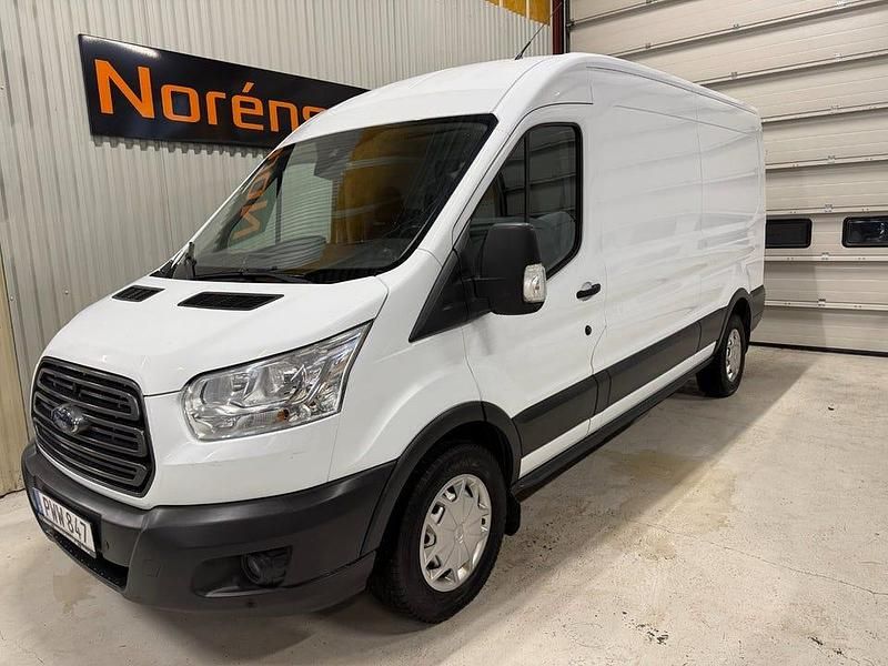Vit Begagnad 2016 Ford Transit Van | 129 000 kr (Marknadspris) - Bild 1/4