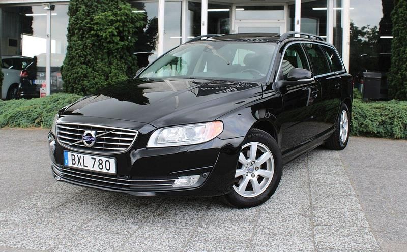 Svart Begagnad 2014 Volvo V70 Momentum Kombi | 159 900 kr (Lite dyr) - Bild 1/4
