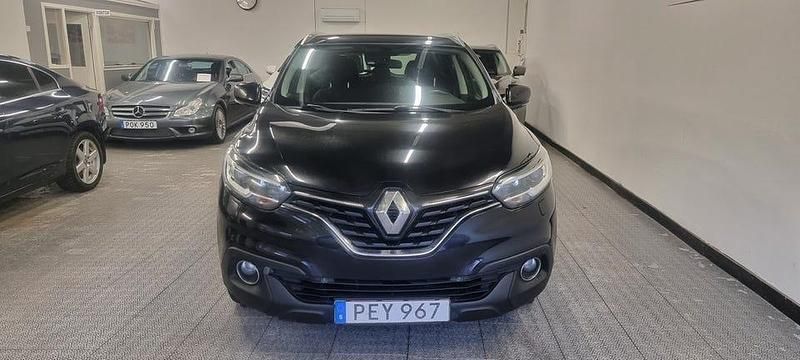 Begagnad Renault Kadjar LIMITED 131 HK (96 kW) 2017 Svart SUV