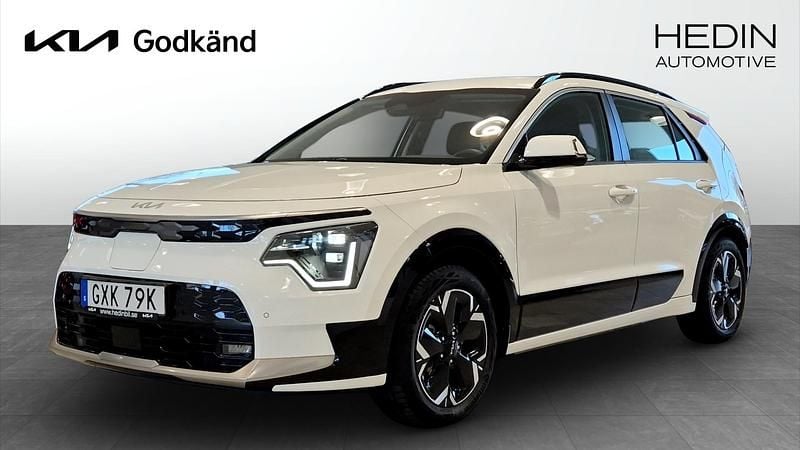 Begagnad 2023 Kia e-Niro SUV | 309 900 kr (Marknadspris) - Bild 1/4
