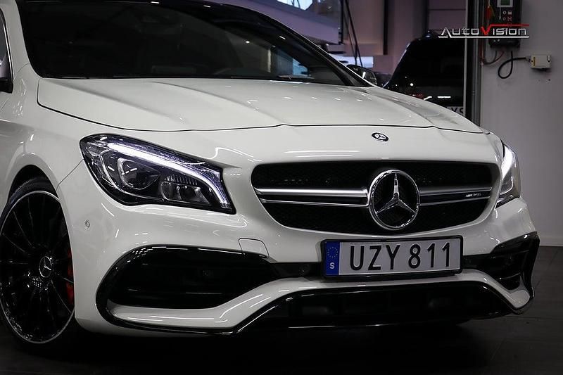 Begagnad Mercedes CLA45 AMG AMG 381 HK (280 kW) 2016 Vit Sportkupé