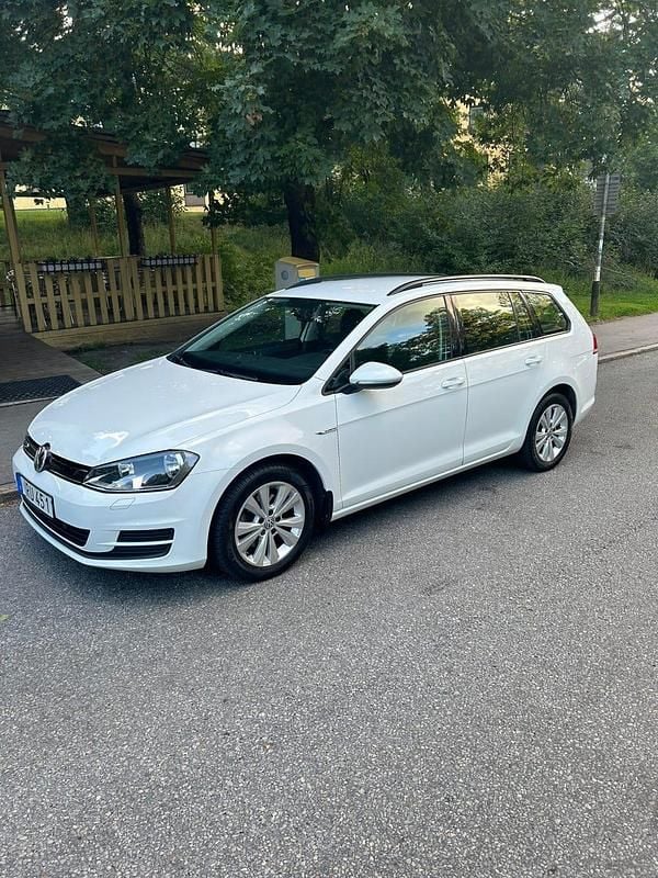 Begagnad 2015 VW Golf VII | 95 000 kr (Bra pris) - Bild 1/3