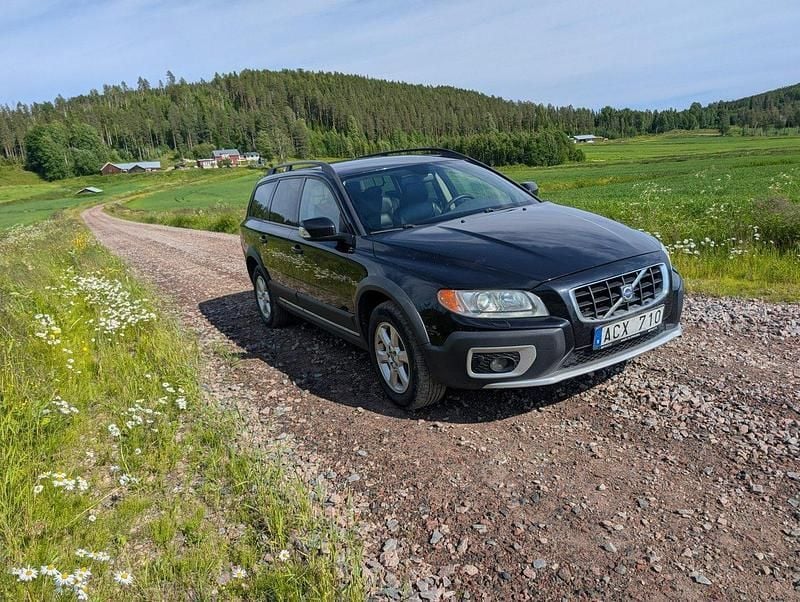 Svart Begagnad 2008 Volvo XC70 SUV | 45 000 kr (Dyr) - Bild 1/4