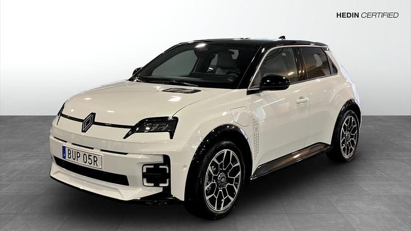 Vit (white) Ny 2025 Renault R5 Halvkombi | 399 900 kr (Marknadspris) - Bild 1/4
