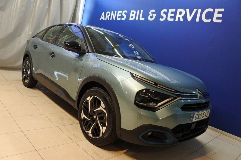 Blå Begagnad 2022 Citroën e-C4 Halvkombi | 299 900 kr - Bild 1/4