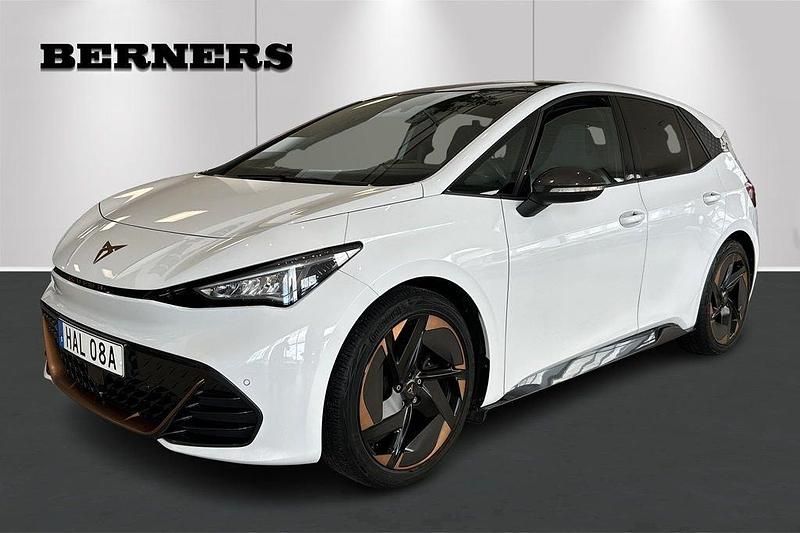 Vit Begagnad 2022 Cupra Born Halvkombi | 279 900 kr (Marknadspris) - Bild 1/4