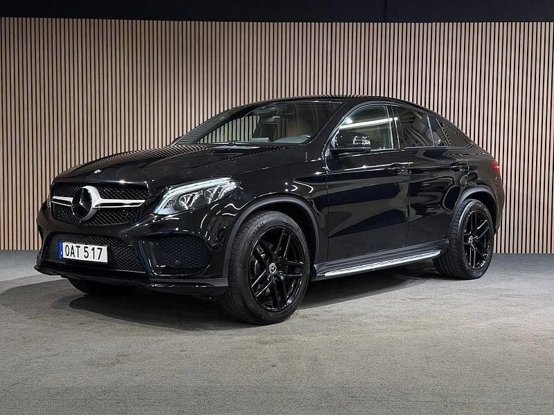 Svart Begagnad 2016 Mercedes GLE350 AMG line Sportkupé | 397 400 kr (Bra pris) - Bild 1/4