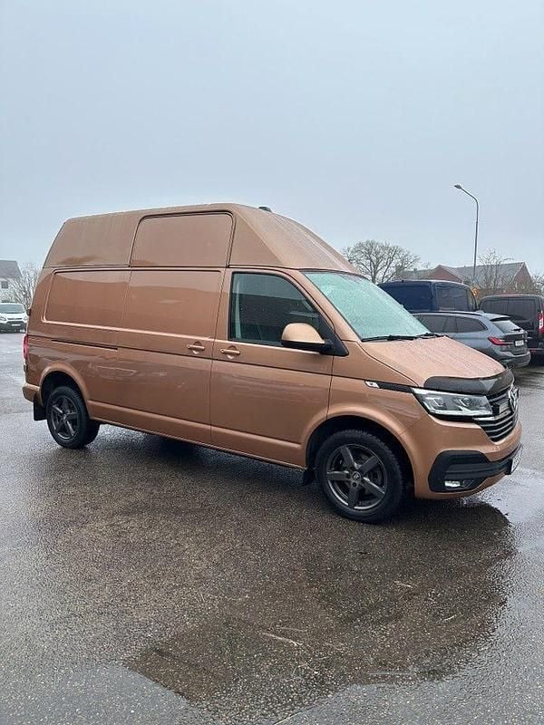 Begagnad VW T6.1 150 HK (110 kW) 2020 Brun Van