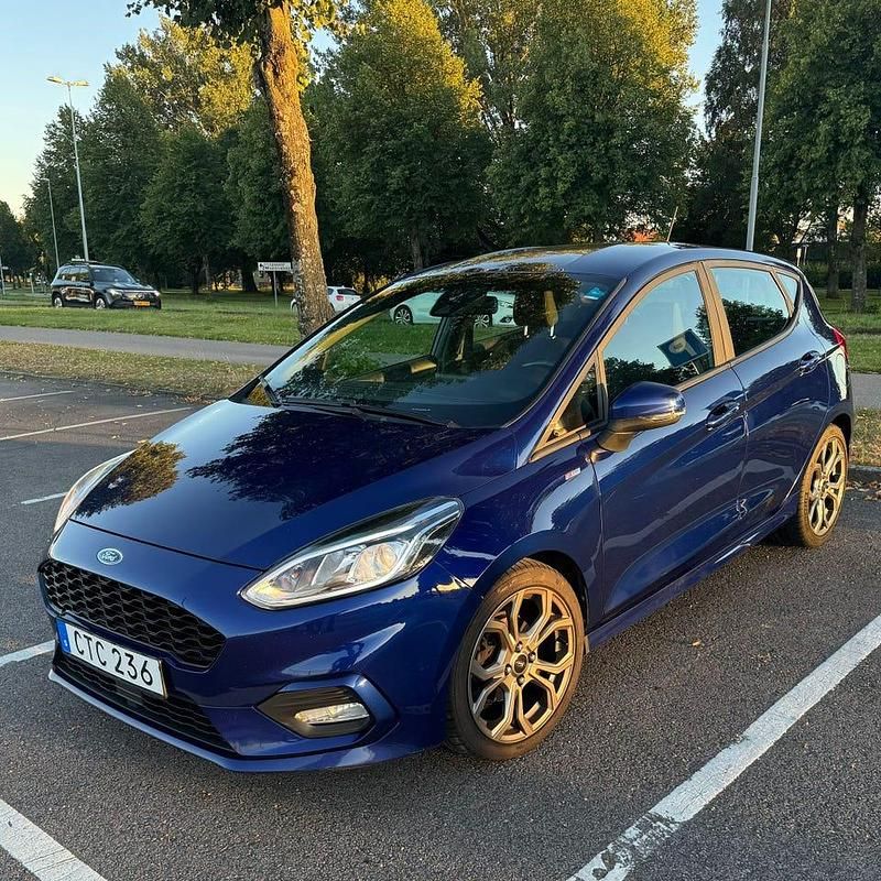 Begagnad Ford Fiesta ST-Line 100 HK (73 kW) 2018 Halvkombi