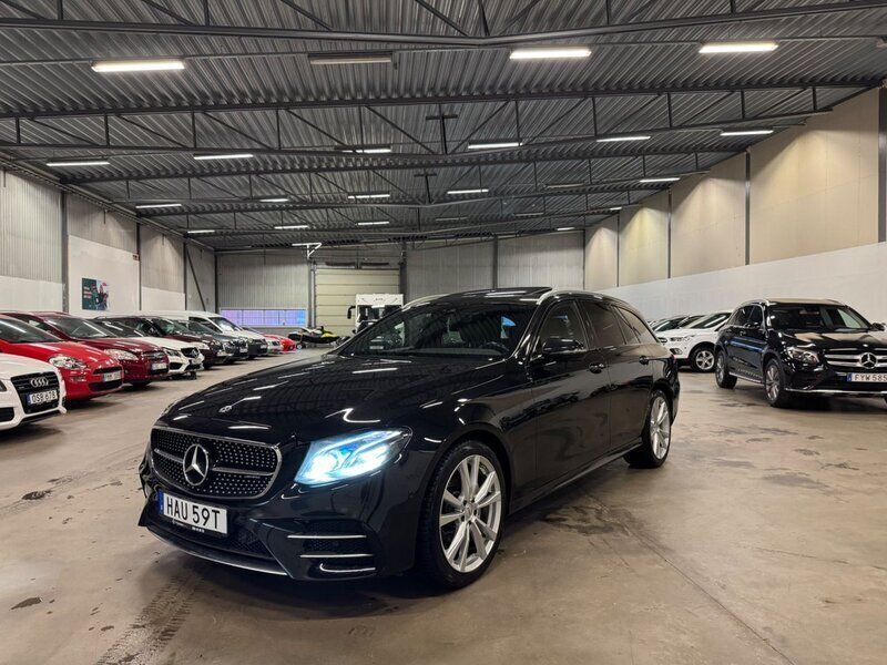 Svart Begagnad 2017 Mercedes E43 AMG AMG Sedan | 369 900 kr - Bild 1/4