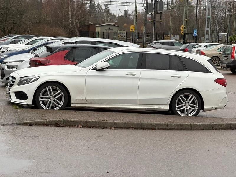 Begagnad 2015 Mercedes C220 Kombi | 155 000 kr (Dyr) - Bild 1/4