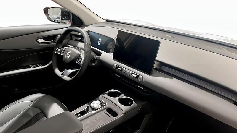 Ny MG S5 169 kW (231 HK) 2025 Vit SUV