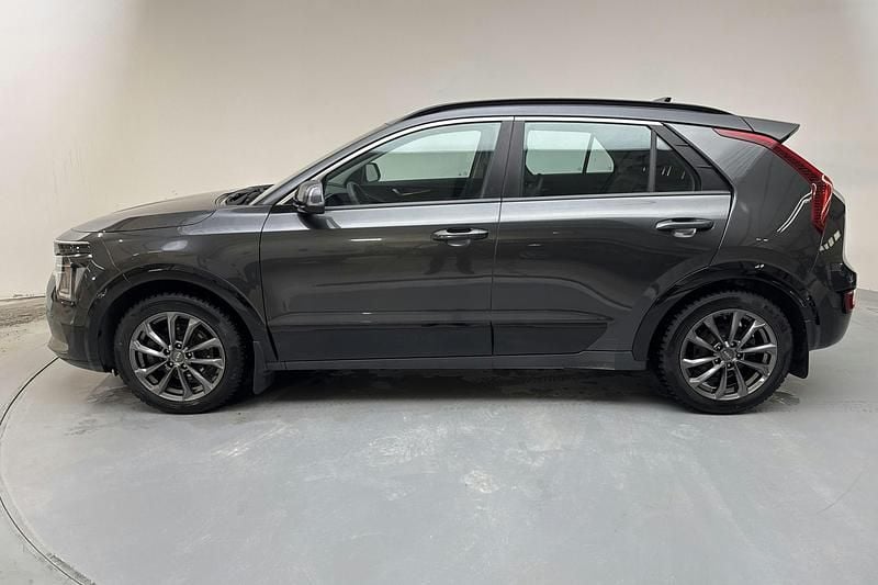 Begagnad Kia e-Niro 150 kW (204 HK) 2023 Grå SUV