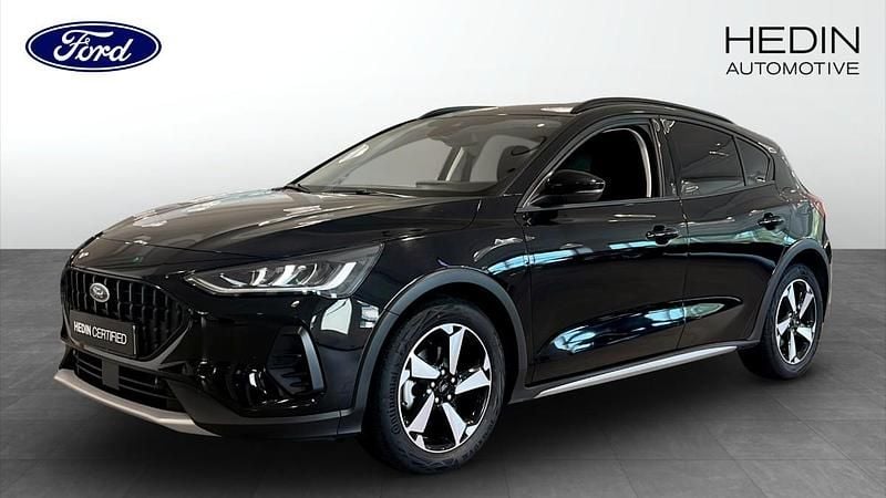 Begagnad 2024 Ford Focus Active Halvkombi | 204 900 kr (Bra pris) - Bild 1/4