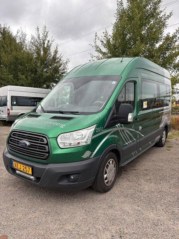 Flerfärgad Begagnad 2018 Ford Transit Kombi | 210 000 kr - Bild 1/4