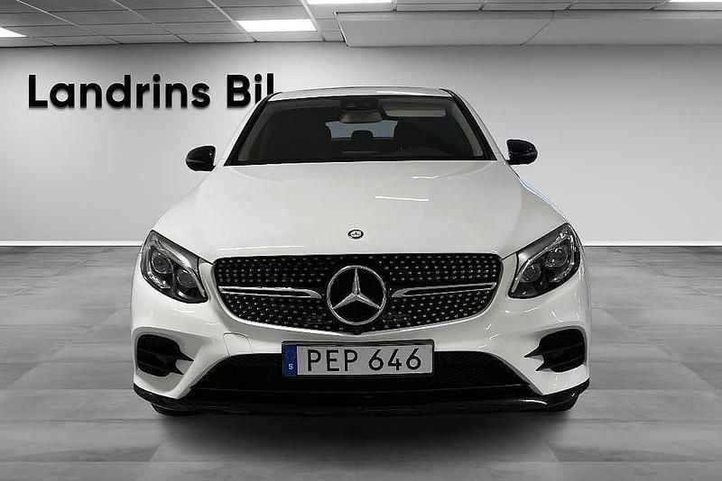 Begagnad Mercedes GLC250 AMG line 204 HK (150 kW) 2016 Vit Sportkupé