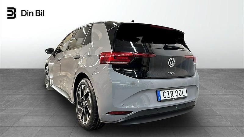 Begagnad VW ID.3 Pro Performance 150 kW (204 HK) 2022 Moonstone grey black Halvkombi