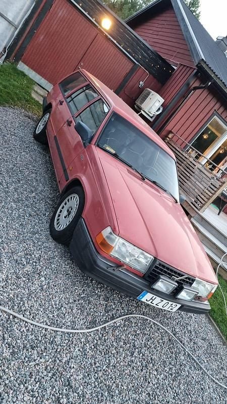 Begagnad 1990 Volvo 740 Kombi | 45 000 kr - Bild 1/3