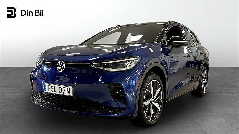 Blå Begagnad 2023 VW ID.4 GTX SUV | 389 800 kr (Marknadspris) - Bild 1/4