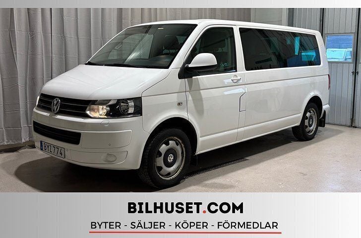 Vit Begagnad 2014 VW Caravelle Comfortline Minibuss | 269 000 kr (Dyr) - Bild 1/4