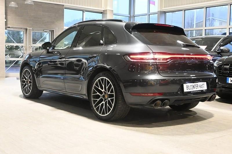 Begagnad Porsche Macan GTS 381 HK (280 kW) 2021 Vulcangrå metallic SUV