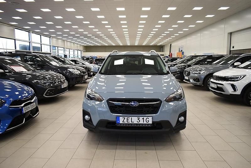 Grå Begagnad 2018 Subaru XV SUV | 229 900 kr (Marknadspris) - Bild 1/4