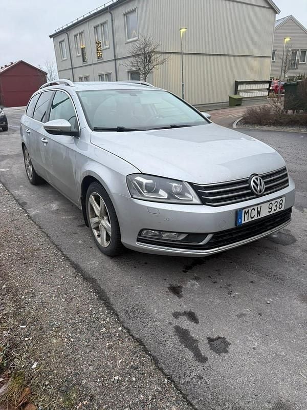 Begagnad 2012 VW Passat Kombi | 39 000 kr (Bra pris) - Bild 1/4