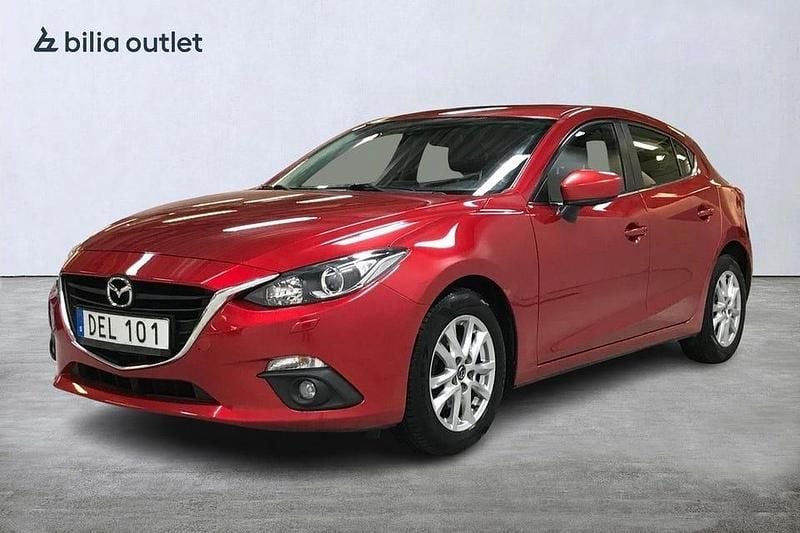 Begagnad Mazda 3 Core 120 HK (88 kW) 2014 Röd Halvkombi