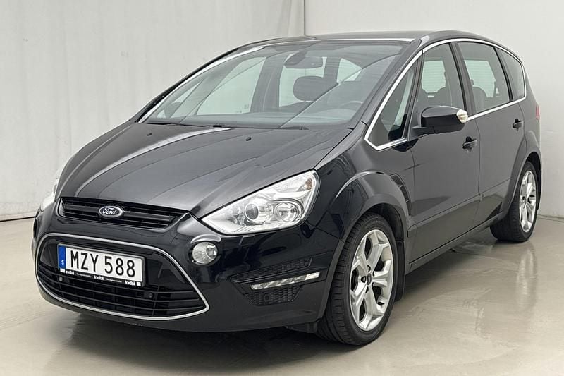 Svart Begagnad 2013 Ford S-MAX S Minibuss | 84 000 kr (Marknadspris) - Bild 1/4