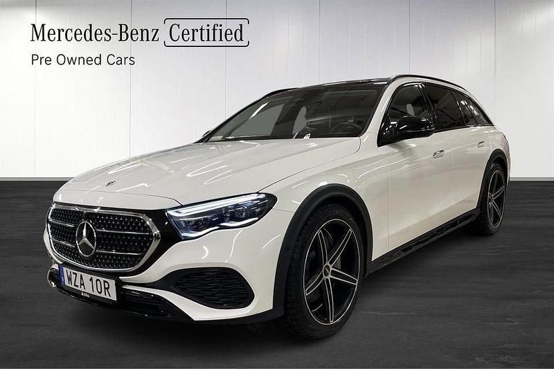 Vit Begagnad 2024 Mercedes E300 Premium SUV | 699 000 kr - Bild 1/4