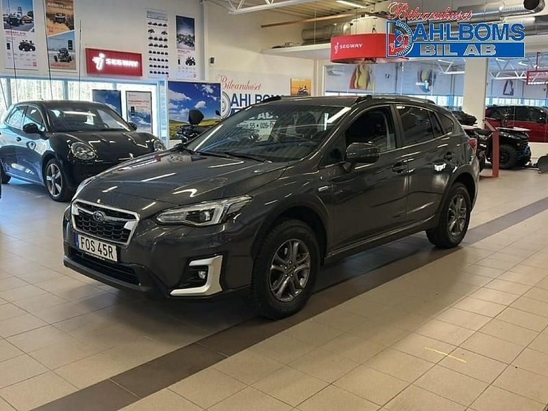 Grå Begagnad 2020 Subaru XV Active SUV | 259 900 kr (Marknadspris) - Bild 1/4
