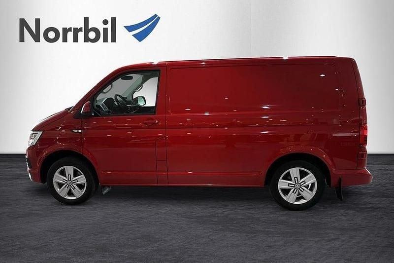Begagnad VW T6 204 HK (150 kW) 2017 Röd (körsbärsröd) Van