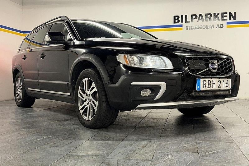 Begagnad Volvo XC70 Momentum 181 HK (133 kW) 2015 Svart SUV