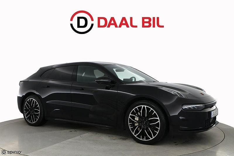 Begagnad Zeekr 001 400 kW (544 HK) 2023 Svart Halvkombi