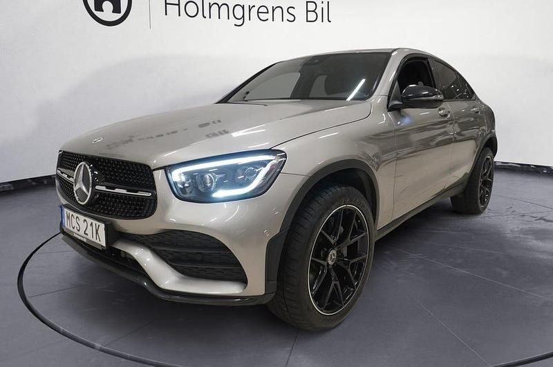 Begagnad Mercedes GLC300 AMG line 306 HK (225 kW) 2023 Silver Sportkupé