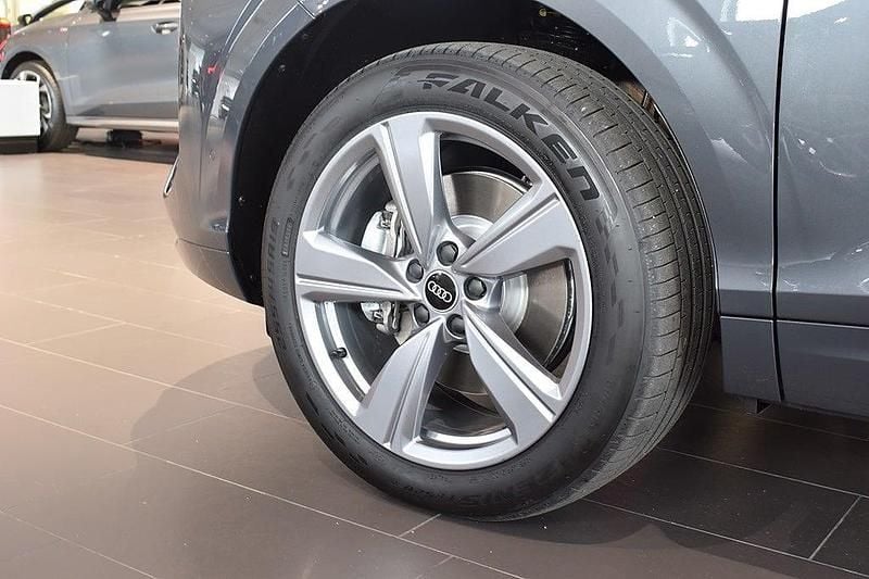 Ny Audi Q3 272 HK (200 kW) 2026 SUV